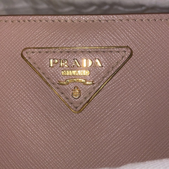 Prada Saffiano Lux Leather Tote in Cammeo - Picture 13 of 17